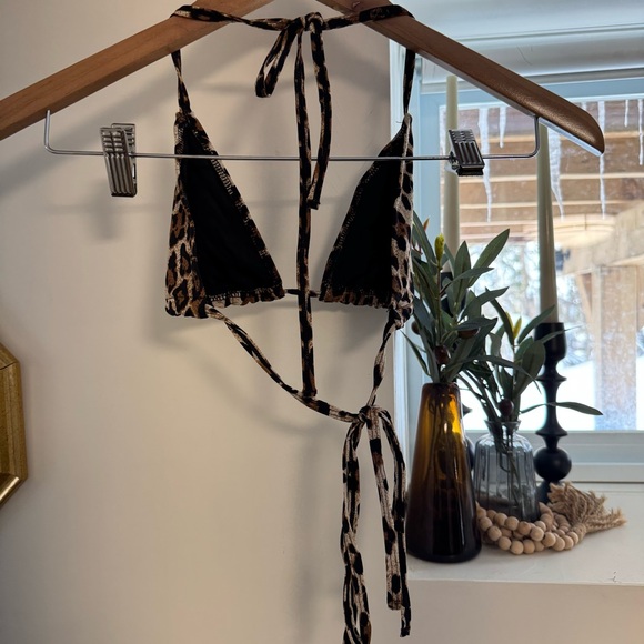 437 ‘The Sanders’ Bikini Top - Cheetah Print NEW - Picture 5 of 5